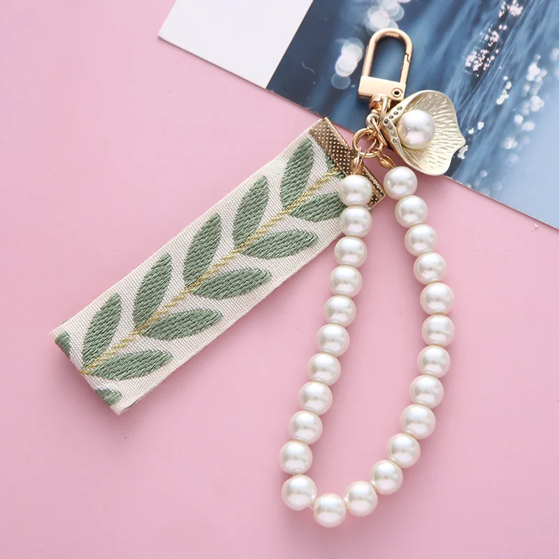 Elegantné List Vzor Wristlet Keychain Roztomilý Pearl Shell Prívesok S Keyrings a Popruh Pre Ženy Kľúče, Telefóny, Peňaženky Dekorácie