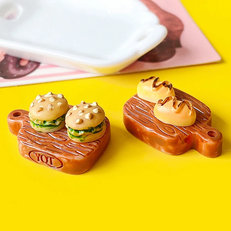 10Pcs Doll house Simulované Rezanie Palube Mini Steak Tortu Zásobník na Mini Potraviny A Hrať Doma DIY Živice Bábiky Dom Dekor Príslušenstvo